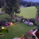 Gaestehaus Schoeneweiss 아파트 *