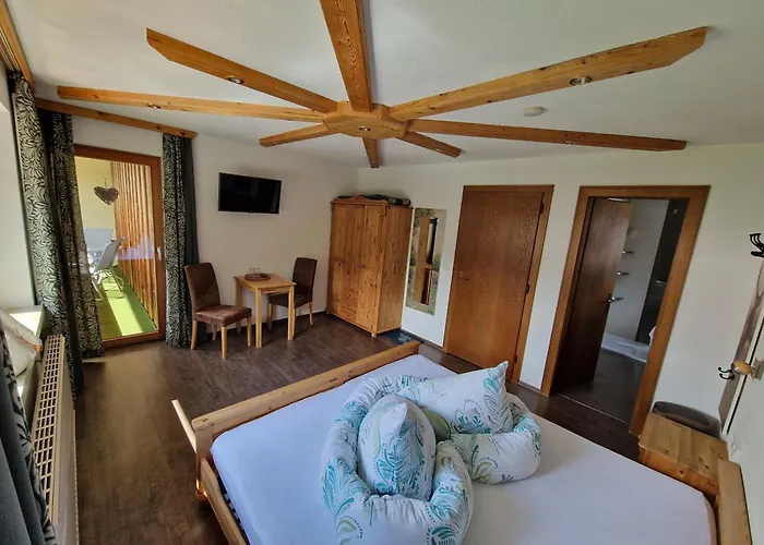 舍尼瓦斯旅馆 埃尔瓦尔德