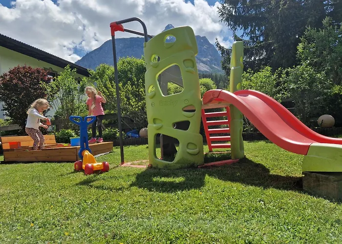 Gaestehaus Schoeneweiss