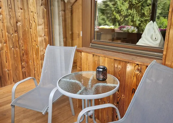 Gaestehaus Schoeneweiss * Ehrwald