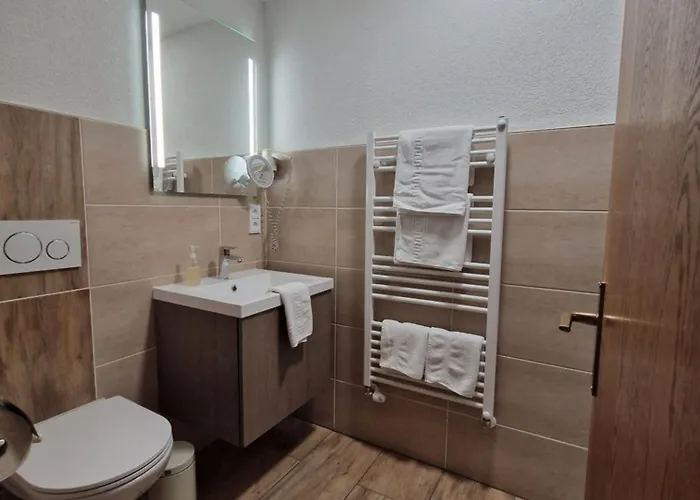 Lägenhet Gaestehaus Schoeneweiss *